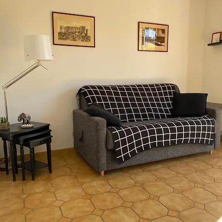 Aparthotel De L'orangerie 3 Etoiles Gréoux-les-Bains