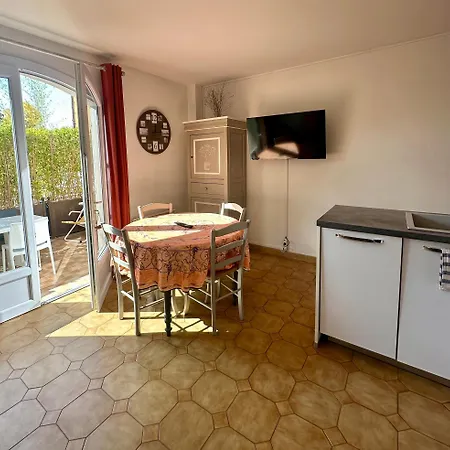 De L'orangerie 3 Etoiles Greoux-les-Bains