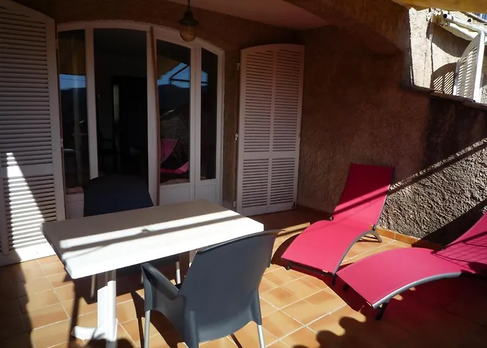 De L'orangerie 3 Etoiles Greoux-les-Bains