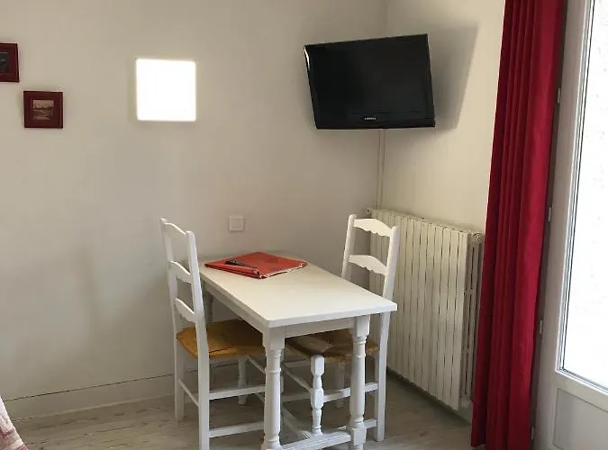 De L'orangerie 3 Etoiles Greoux-les-Bains