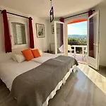 De L'orangerie 3 Etoiles 4*
