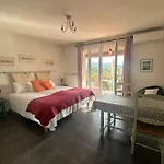 De L'orangerie 3 Etoiles 4*
