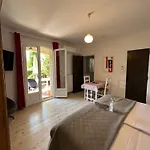Aparthotel De L'orangerie 3 Etoiles Greoux-les-Bains