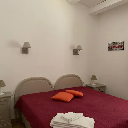 De L'orangerie 3 Etoiles Appart hôtel Gréoux-les-Bains