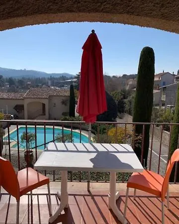 De L'orangerie 3 Etoiles * Gréoux-les-Bains