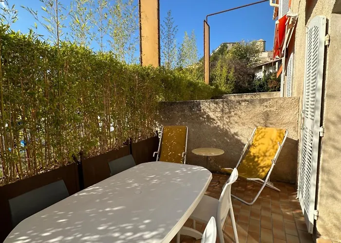 De L'orangerie 3 Etoiles Aparthotel 4*